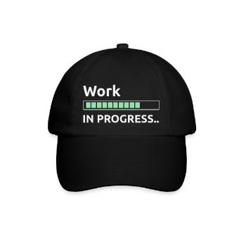 In Arbeit - Baseballkappe - Schwarz/Schwarz - Vorne