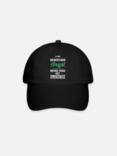 Meine Frau ist Algerierin - Geschenkidee Humor - Baseballkappe - Schwarz/Schwarz