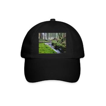 Friedlicher Bach im Wald - Natur Pur! - Baseballkappe - Schwarz/Schwarz - Vorne