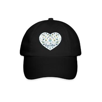 Das Herz von Kaszebe - Baseballkappe - Schwarz/Schwarz - Vorne