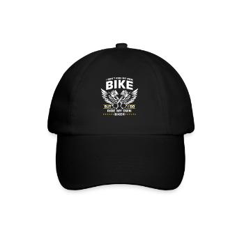 Bikerin Motorradfahrerin Ride my Own Biker Spruch - Baseballkappe - Schwarz/Schwarz - Vorne