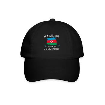 Bitte Nicht Stören Ich Träume Von Aserbaidschan - Baseballkappe - Schwarz/Schwarz - Vorne