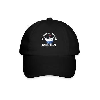 In the same boat - Denglish Sprüche Denglisch - Baseballkappe - Schwarz/Schwarz - Vorne