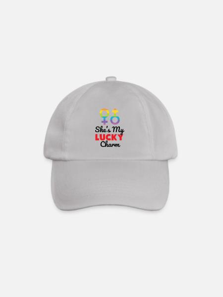Sie ist mein Glücksbringer LGBTQ Regenbogen-Stolz-T-Shirt - Baseballkappe - Grau