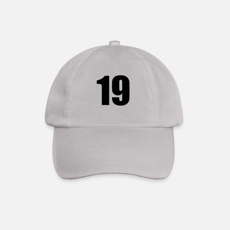 19 - Baseballkappe - Grau