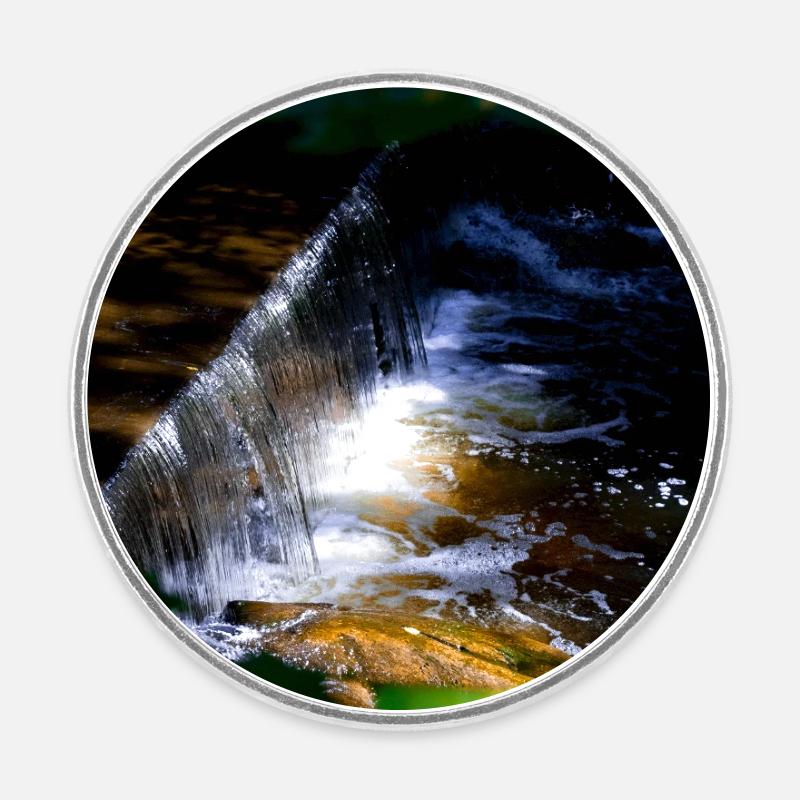 Lit de la rivière Moonlight Waterfall - Magnet rond - blanc