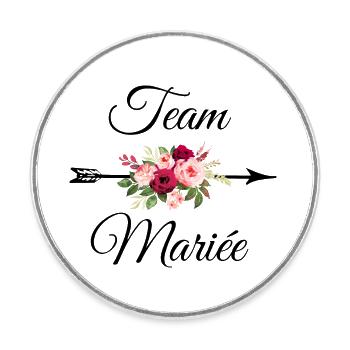 Team The Bride Arrow Flower Bouquet - Round  fridge magnet - white - Front
