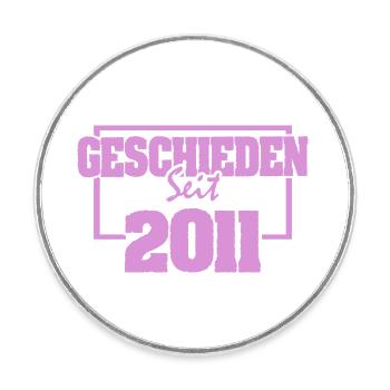 Divorced 2011 - Round  fridge magnet - white - Front