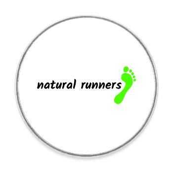 Barefoot Natural Runners 2023 1-line landscape - Round  fridge magnet - white - Front