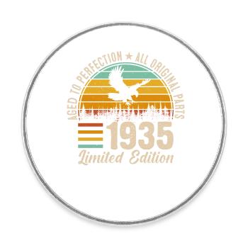 1935 - A timeless masterpiece - Round  fridge magnet - white - Front