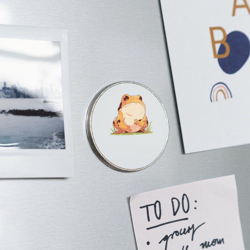 Round  fridge magnet