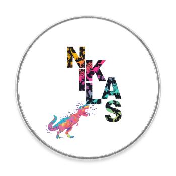 NIKLAS - Schöner Jungen Name mit Dinosaurier - Runder Kühlschrankmagnet - Weiß - Vorne