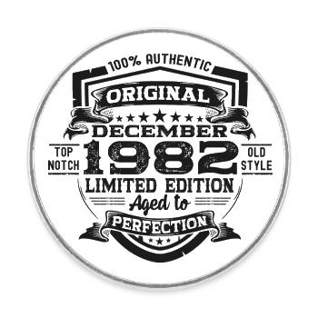 December Born 1982 40th birthday gift - Round  fridge magnet - white - Front