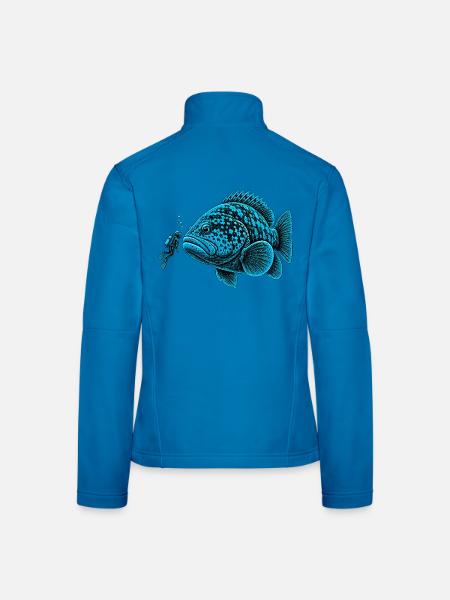 Giant Grouper Fish Booping a Scuba Diver - Frauen Softshelljacke - Lichtblau - Hinten