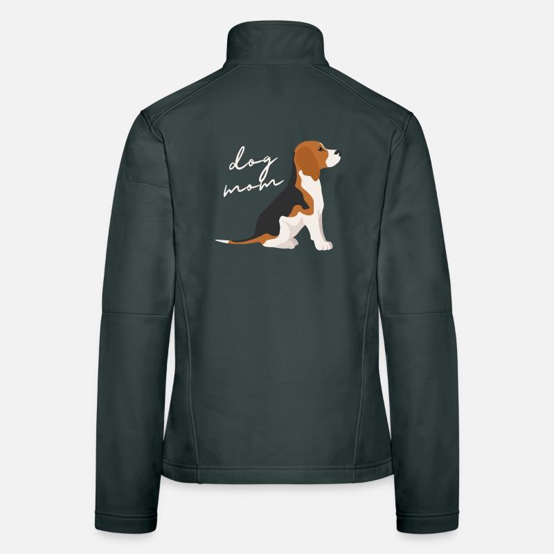 Beagle Mom Script Badge Women's Softshell Jacket