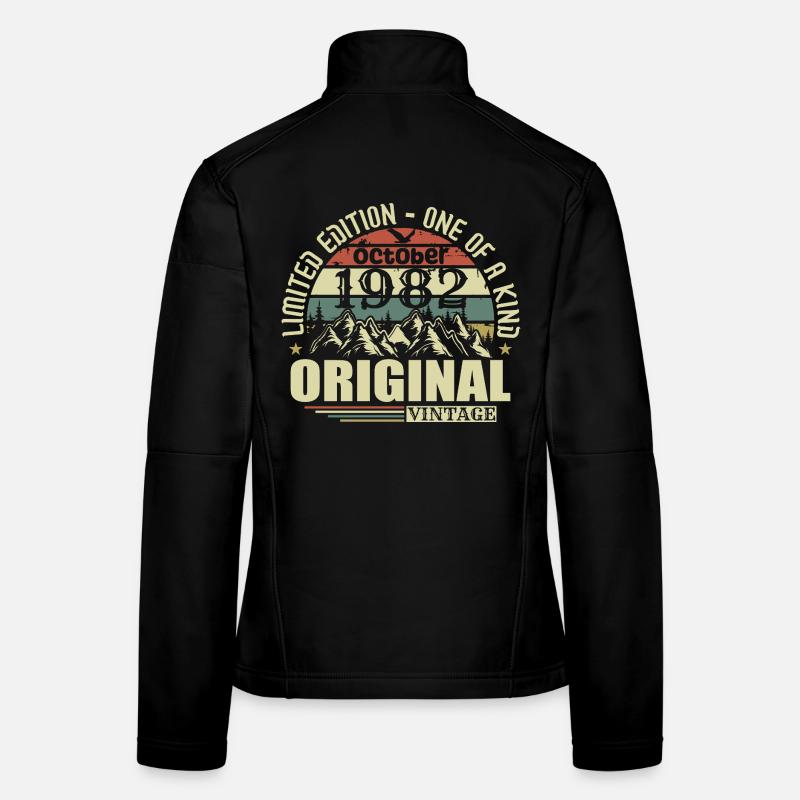 october 1982 - 43rd birthday gift october Women's Softshell Jacket