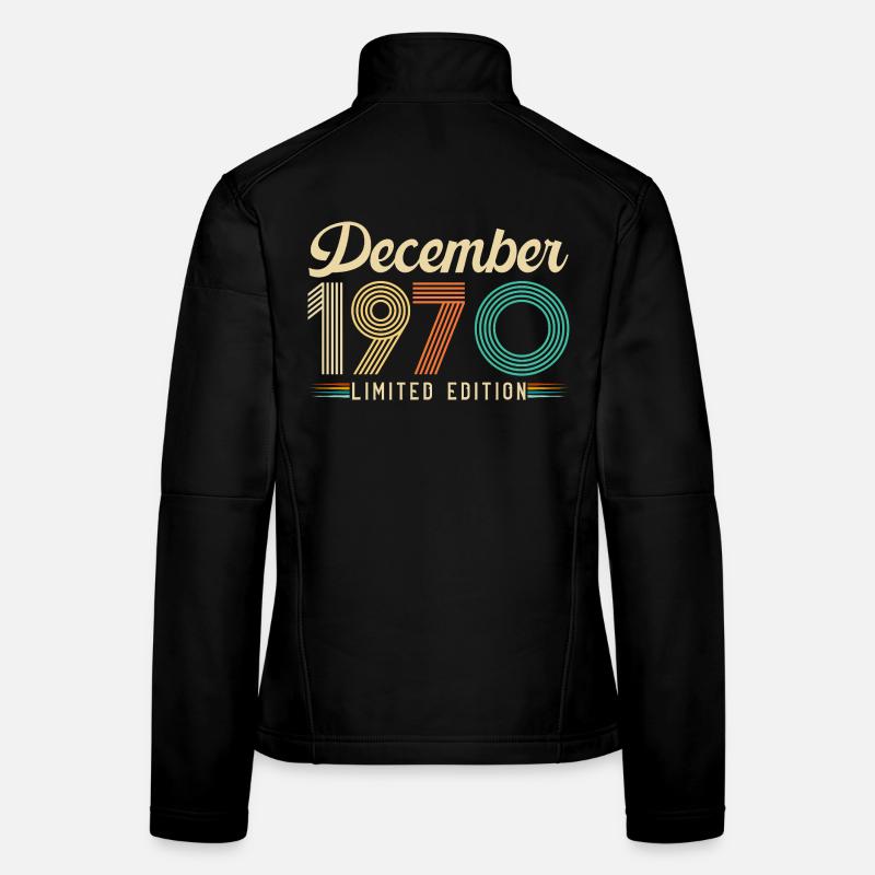 December 1970 Retro Vintage Birthday Gift Women's Softshell Jacket
