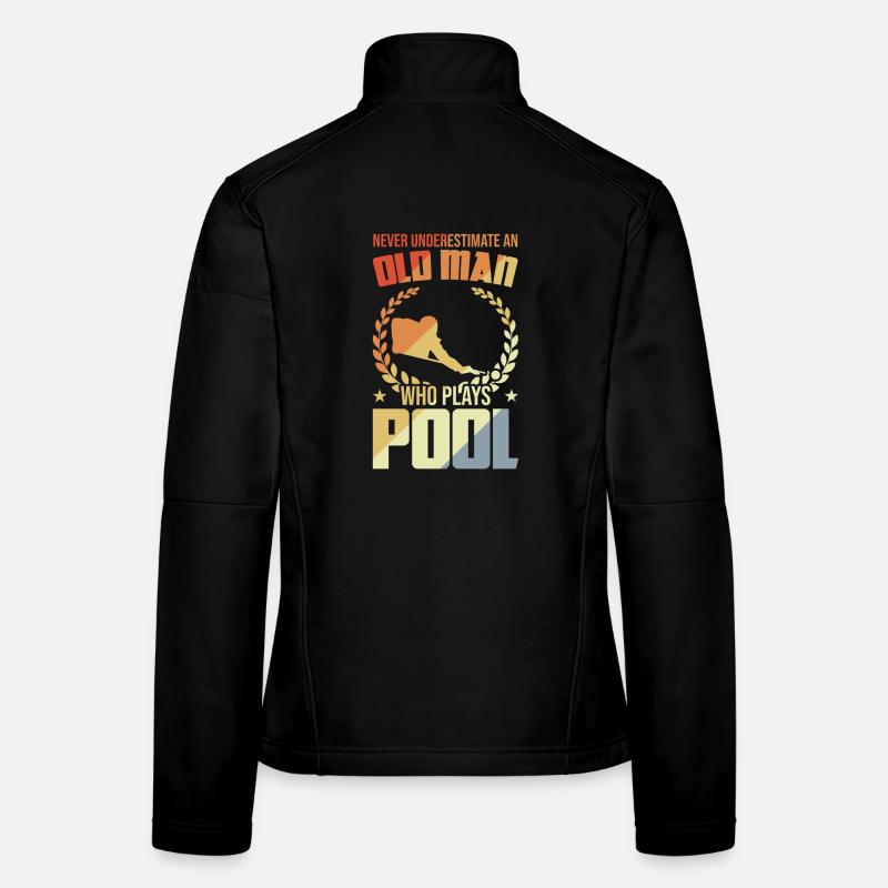 Alten Mann der Poolbillard spielt Frauen Softshelljacke