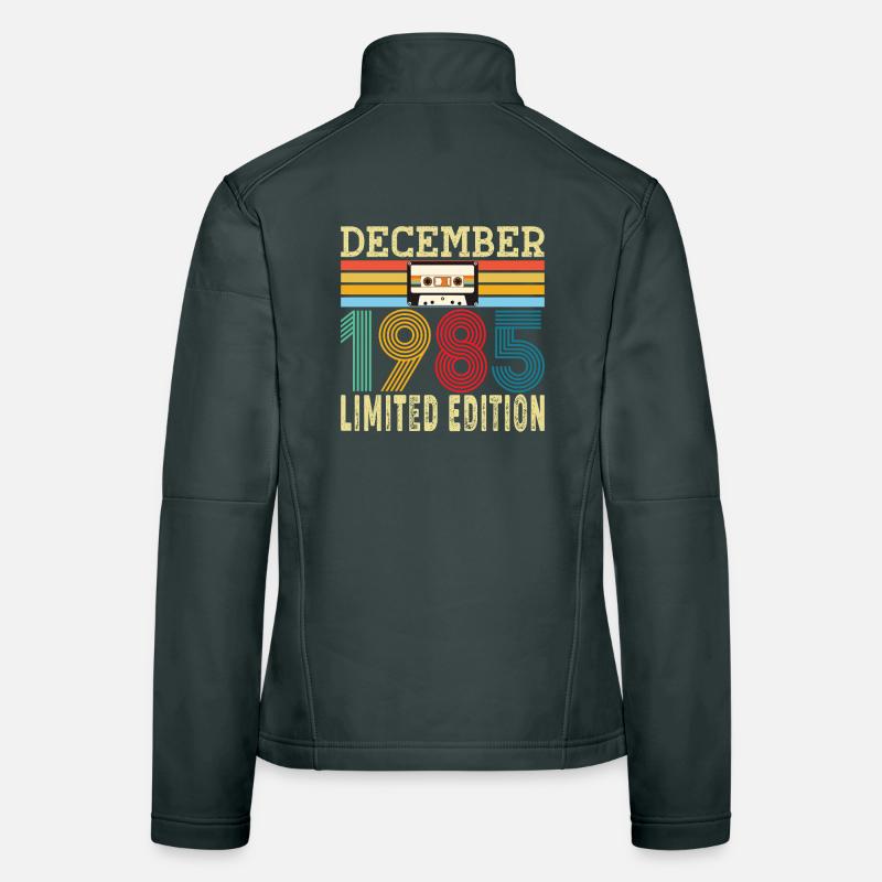 Born December 1985 40 Year Old 40th Anniversary Gift Women's Softshell Jacket