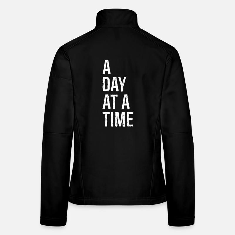 a day at a time Frauen Softshelljacke
