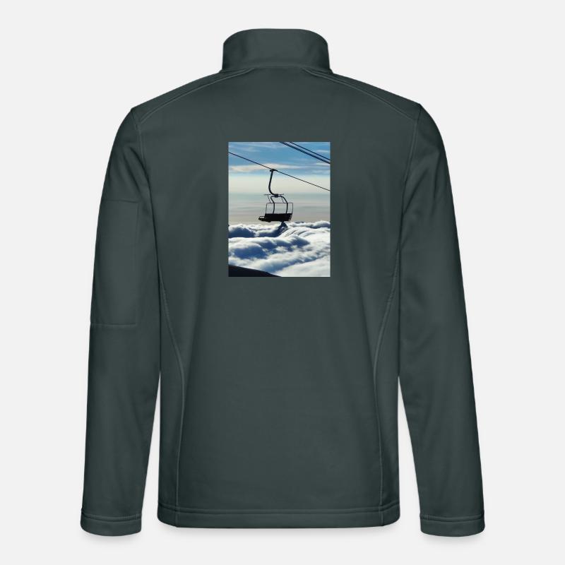 Wolkenmeer und Sessellift Unisex Softshelljacke