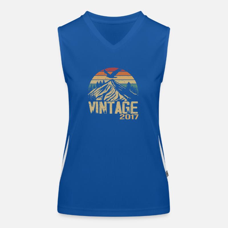 Vintage 2017 Retro 2017 Anniversary Gift Women's Functional Contrast Tank Top