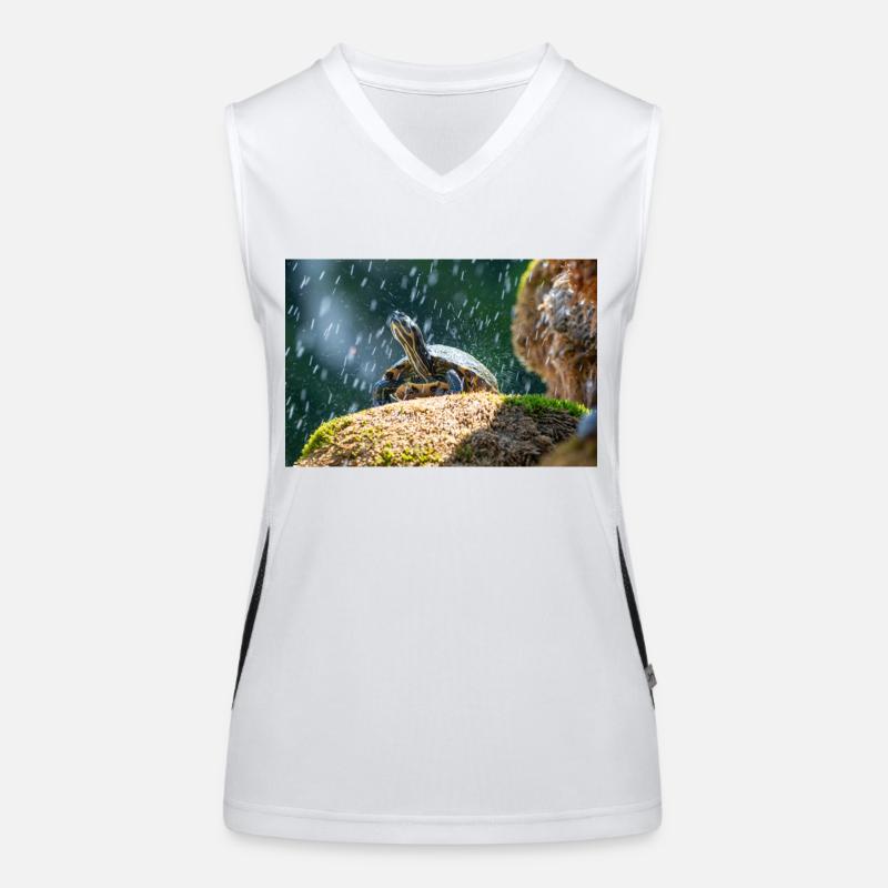 Yellow-bellied slider Trachemys scripta scripta Women's Functional Contrast Tank Top