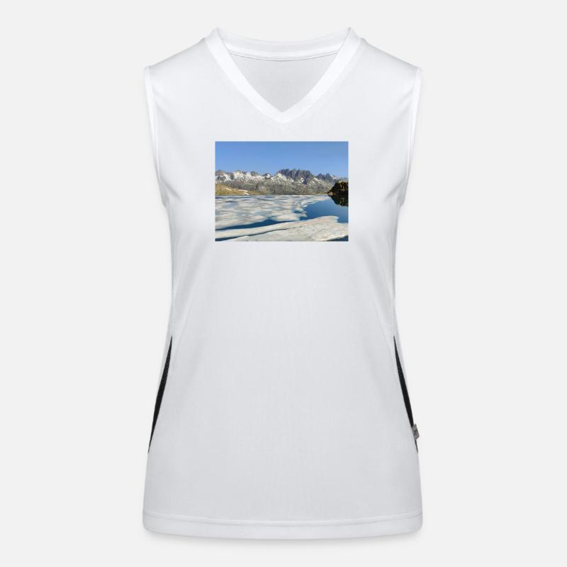 Der Bramant-See im Juni Funktionelles Kontrast-Tank Top für Frauen