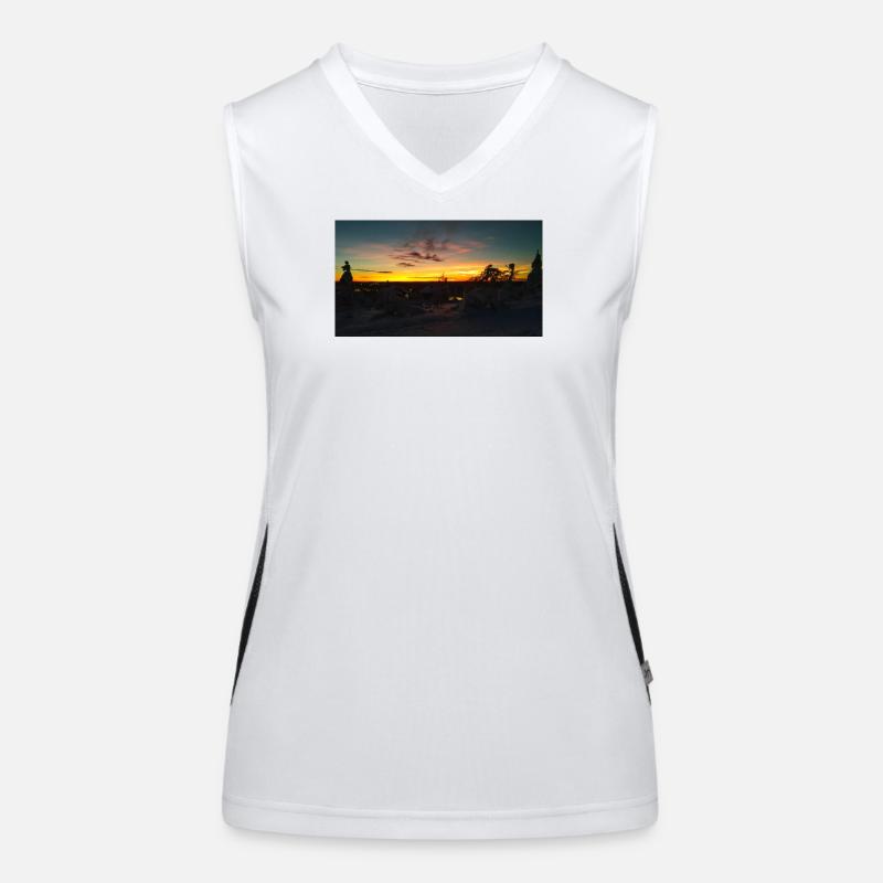 Coucher de soleil dans un paysage enneigé Débardeur respirant contrasté Femme