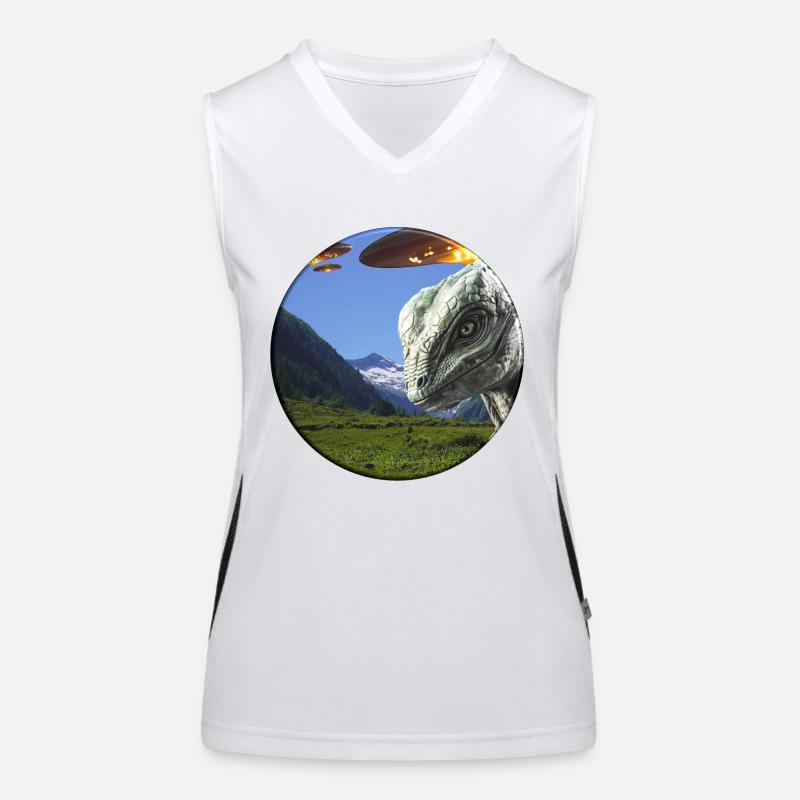 Setting up a wildlife camera was worth it Women's Functional Contrast Tank Top
