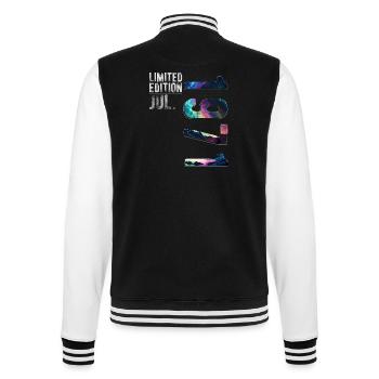 Limited Edition 1971 Juli Geburtstag Nordlichter - College-Sweatjacke - Schwarz/Weiß - Hinten - Marisol (170cm)