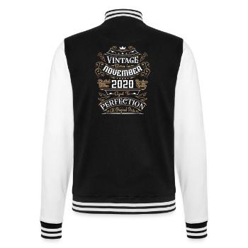 Vintage Novembre 2020, Rétro Cadeau D'anniversaire - Veste Teddy - noir/blanc - Dos - Marisol (170cm)