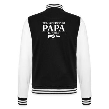 Befördert zum Papa 2027 Schwangerschaft ankündigen - College-Sweatjacke - Schwarz/Weiß - Hinten - Marisol (170cm)