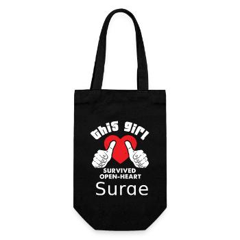 This Girl Survived Open-Heart Surgery - Geschenkbeutel für Flaschen - Schwarz - Vorne