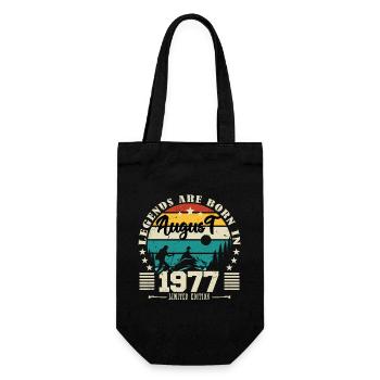 August 1977. Geburtstagsgeschenk August 1977. August - Geschenkbeutel für Flaschen - Schwarz - Vorne