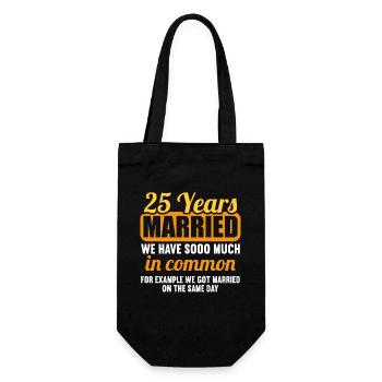 We have a lot in common 25th wedding anniversary - Gift Bag for Bottles - black - Front