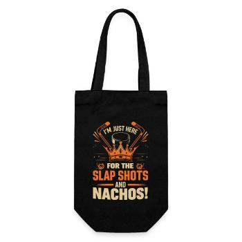 Ich bin nur wegen der Slap Shots und Nachos hier! - Geschenkbeutel für Flaschen - Schwarz - Vorne