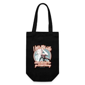 I love my wife when she lets me dive. - Gift Bag for Bottles - black - Front