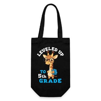 Leveled up to 5th grade - Funny Giraffe - Gift Bag for Bottles - black - Front