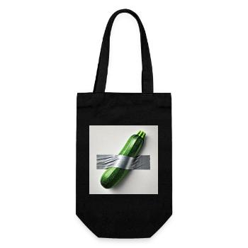 Zucchini, eingerahmt von einem Band - Geschenkbeutel für Flaschen - Schwarz - Vorne