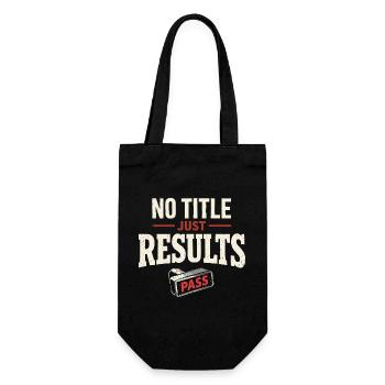 workers who are trained as welders and - Gift Bag for Bottles - black - Front