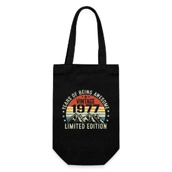Gift to Celebrate Your Birth Year 1977 - Gift Bag for Bottles - black - Front