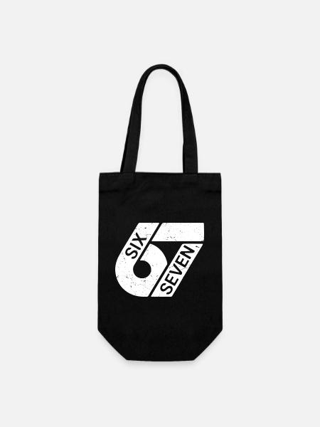 Six Seven Meme - Geschenkbeutel für Flaschen - Schwarz