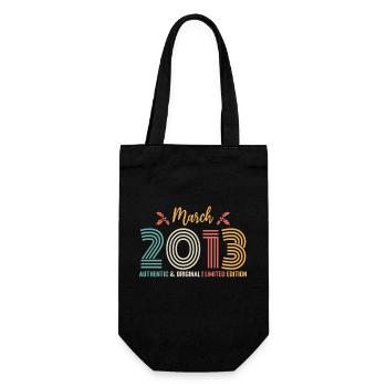 März 2013 Jubiläum März 2013 Retro - Geschenkbeutel für Flaschen - Schwarz - Vorne