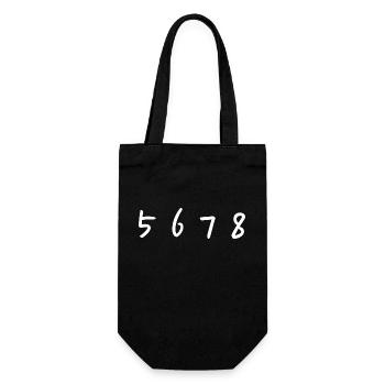 und 5 6 7 8. Tanzen Tänzer Tänzerin Tanz Spruch - Geschenkbeutel für Flaschen - Schwarz - Vorne