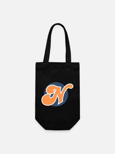 Buchstabe n orange sport - Geschenkbeutel für Flaschen - Schwarz