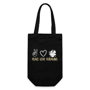 Mushroom hunting, mushrooms, morels, mushroom picking, foraging - Gift Bag for Bottles - black - Front