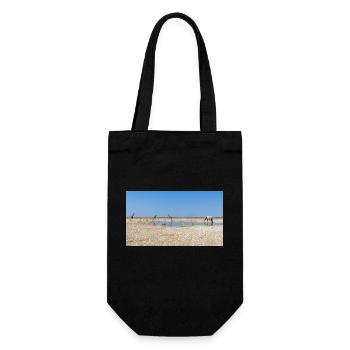 Landscape at the Cubango river with giraffe - Gift Bag for Bottles - black - Front