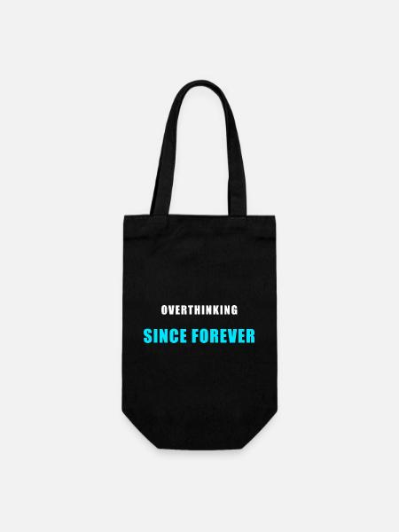 Overthinking Since Forever Shirt Humor - Geschenkbeutel für Flaschen - Schwarz