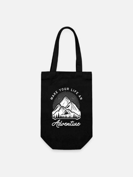 Le plein air et la nature font de votre vie une aventure - Sac à bouteille - noir